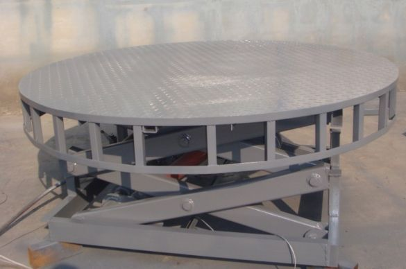 升降旋轉舞臺裝備發(fā)貨啦！