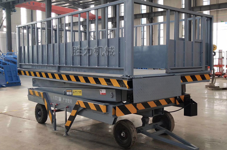 山西李經(jīng)理定制的移動(dòng)卸豬臺
